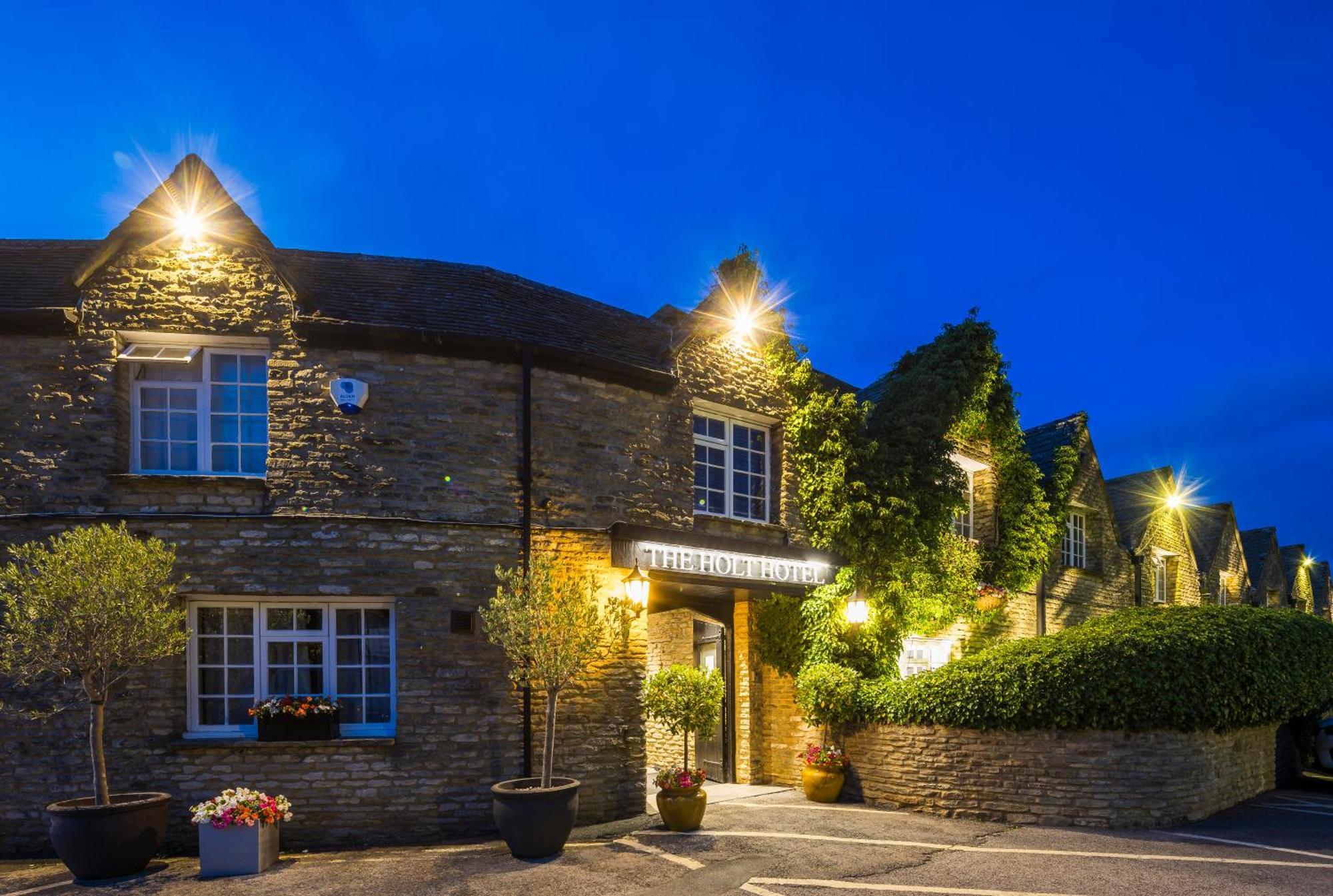 The Holt Hotel Steeple Aston Buitenkant foto